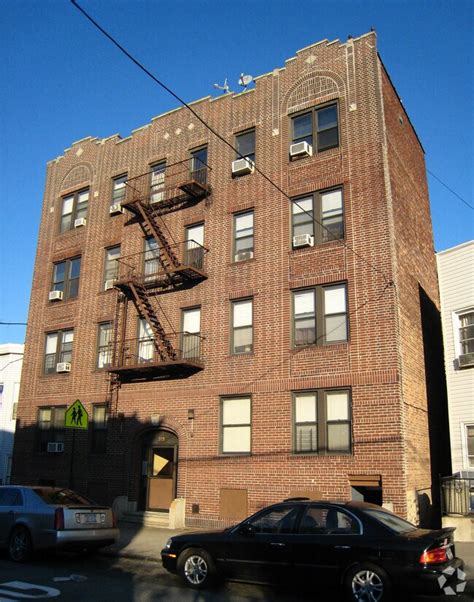 Van Nest, New York, NY Apartments for Rent .